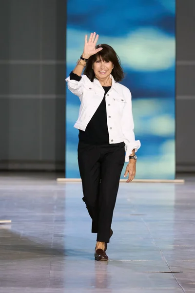 Look 49